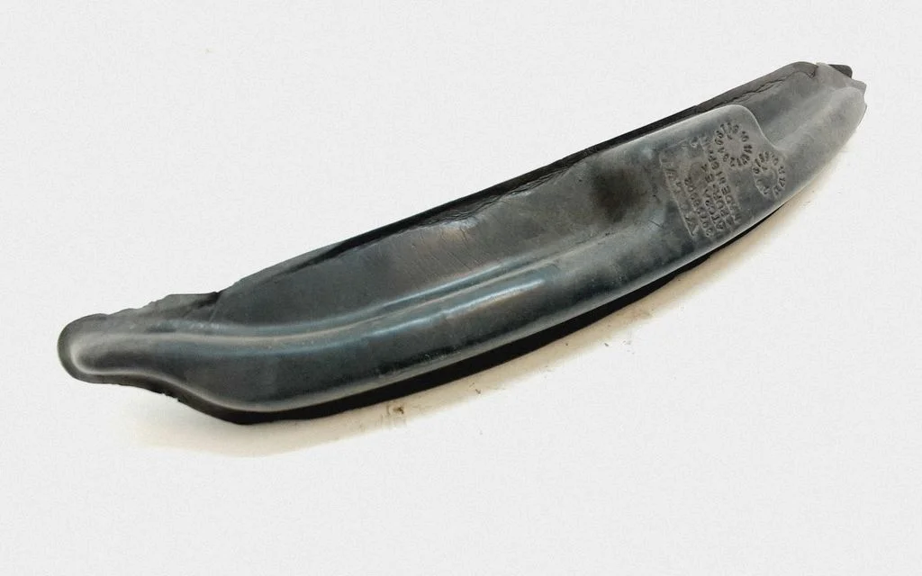 Fender foam support/seal 30796902