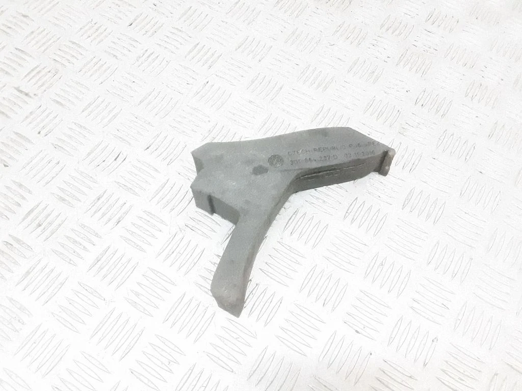 Pianka błotnika 3G0864237D