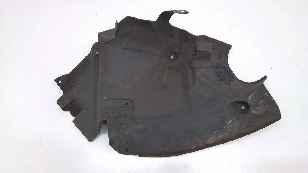 Front wheel arch liner splash guards A2076901830