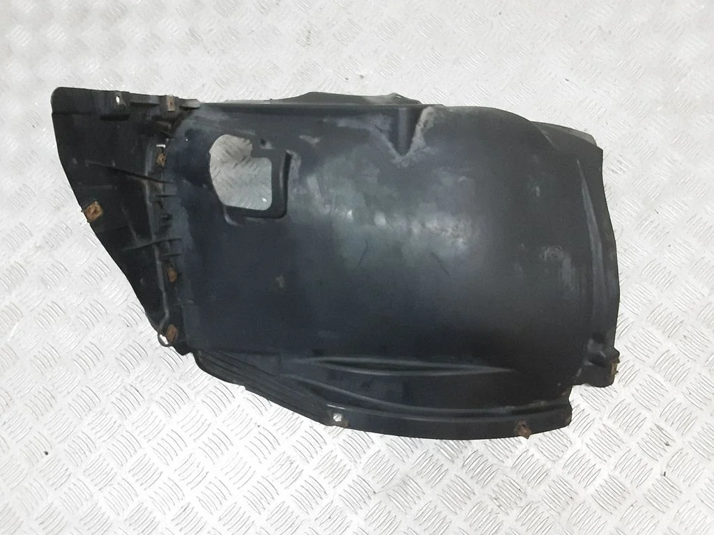 Front wheel arch liner splash guards – BMW 1 Series E81 E87 (2004-2011)