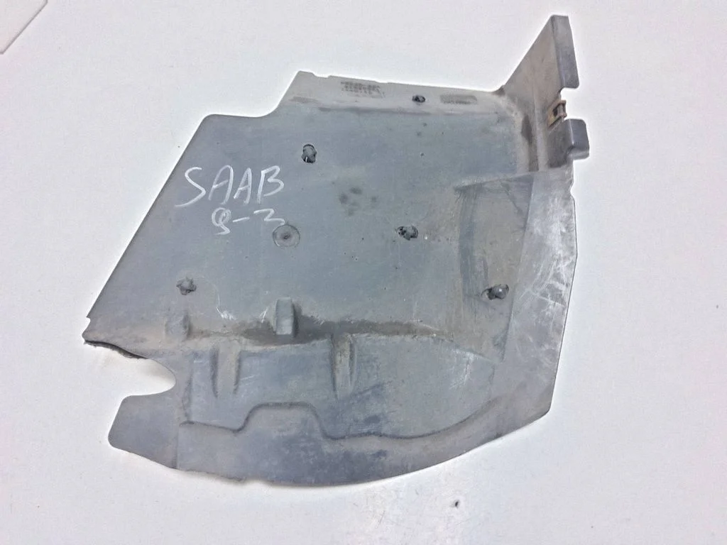 Engine splash shield/under tray 12805875