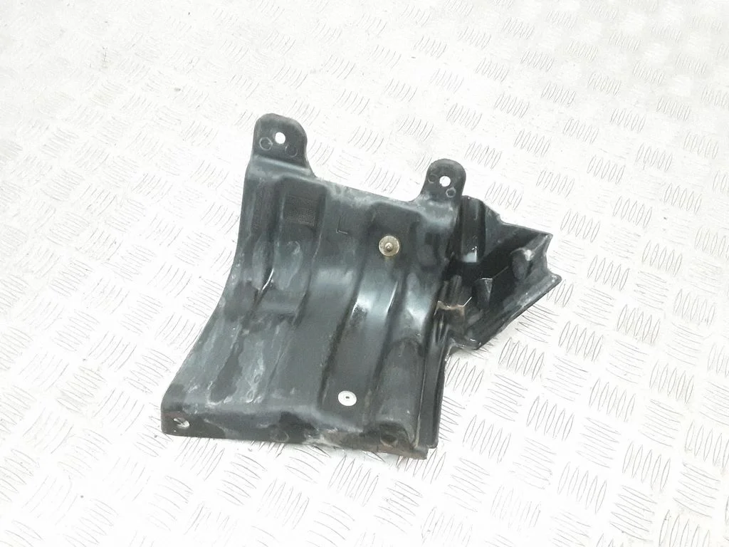 Engine splash shield/under tray KRN500062