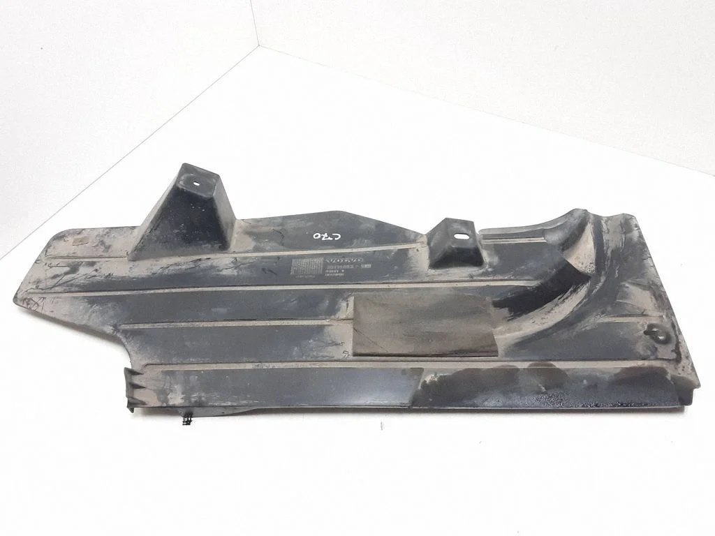 Engine splash shield/under tray 30714863