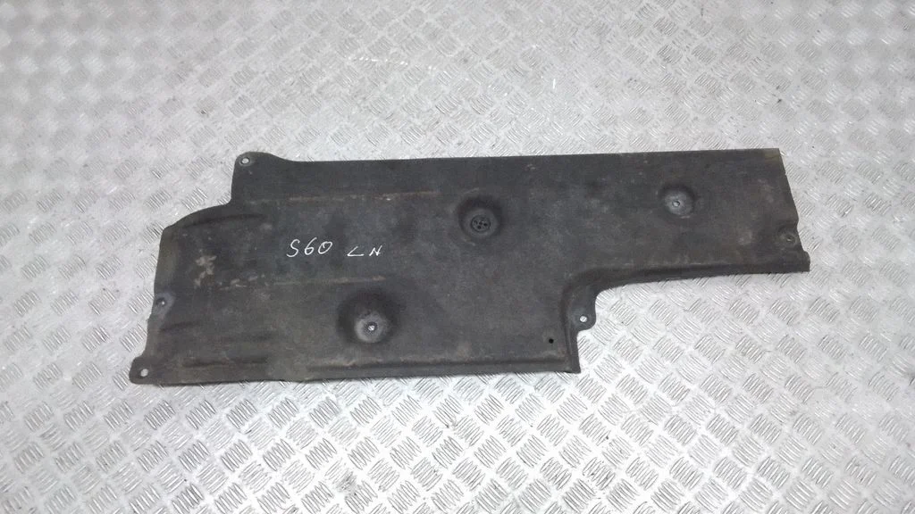 Center/middle under tray cover 31202721