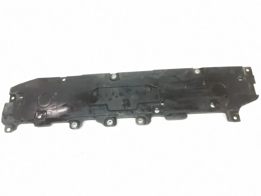 Center/middle under tray cover 31383649