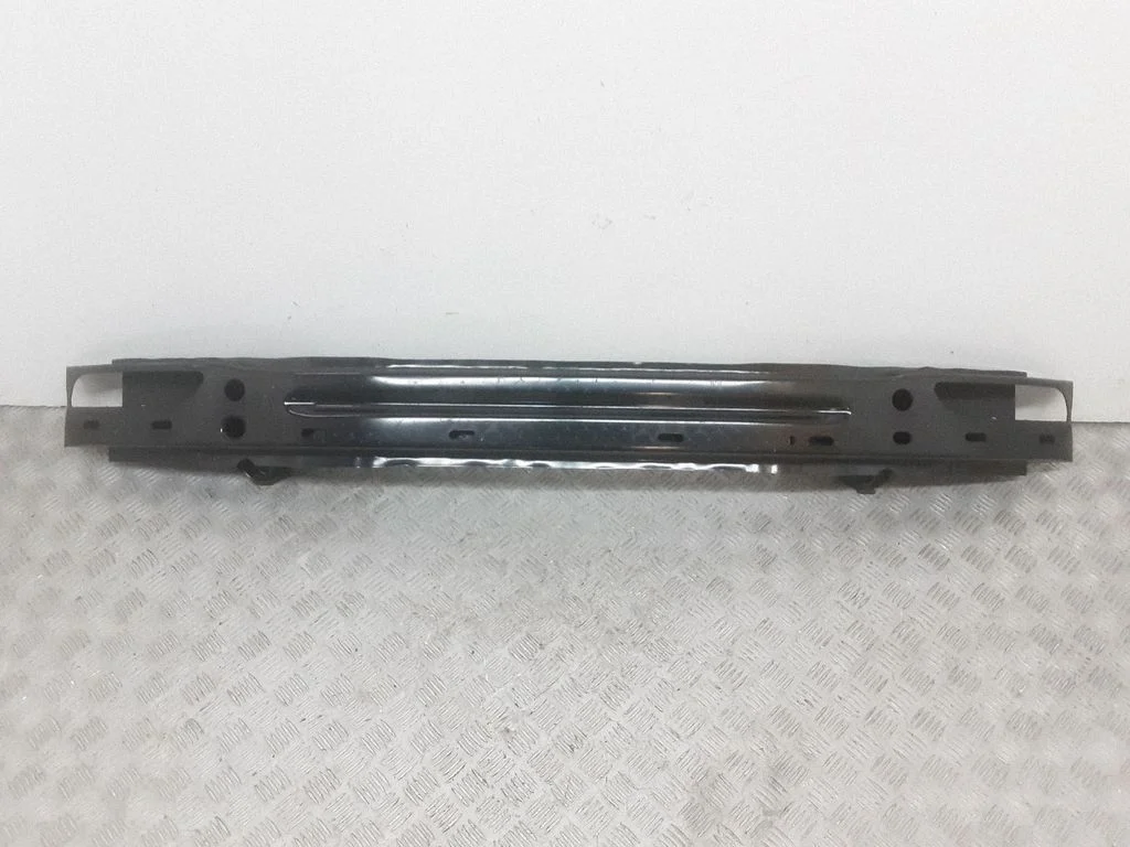 Tagumise kaitseraua põikitala – BMW 7-seeria F01 F02 F03 F04 (2008-2016)
