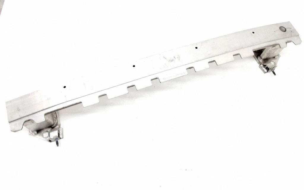 Tagumise kaitseraua põikitala – BMW 5-seeria G30 G31 G38 (2016-)