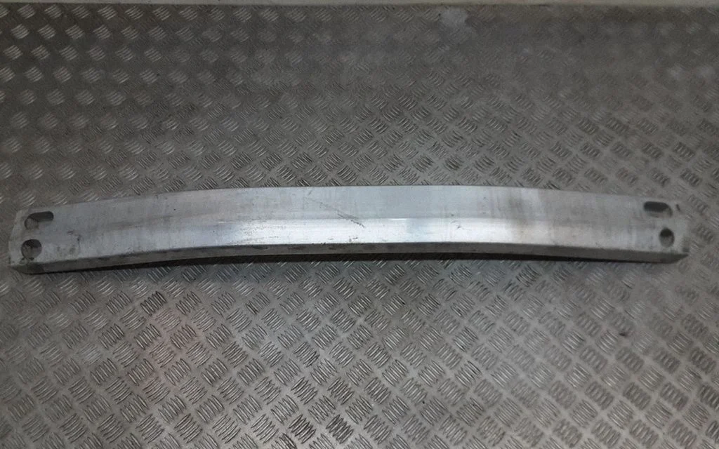 Rear bumper cross member