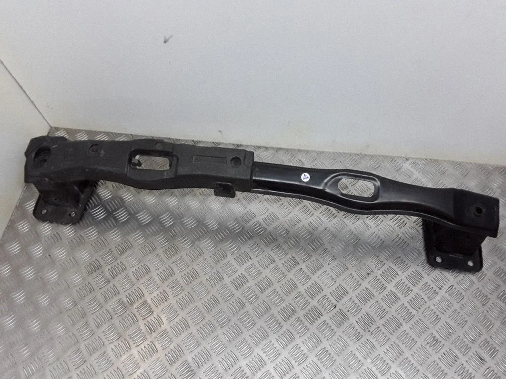 Rear bumper cross member 7158449