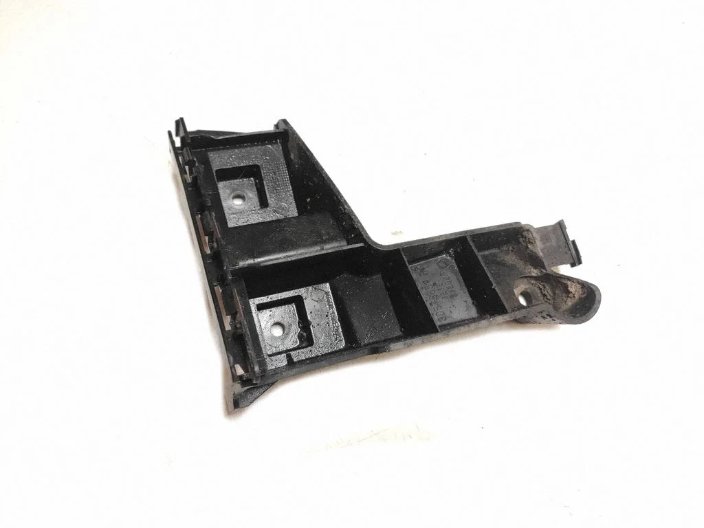 Rear bumper mounting bracket 30678651