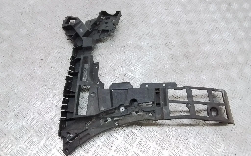 Aizmugurējā bufera turētājs 31407730