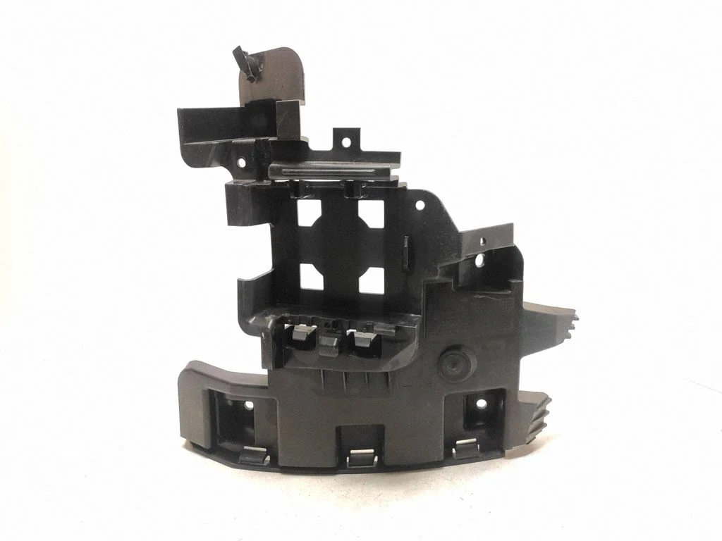 Rear bumper mounting bracket 31323838