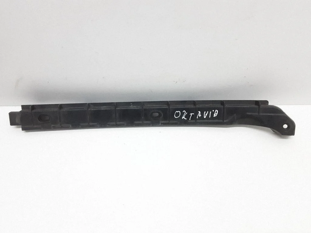 Mocowanie zderzaka tylnego 1Z5807864
