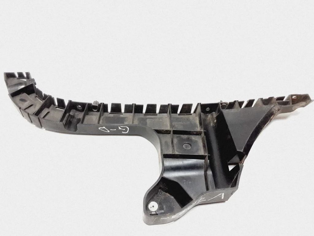 Rear bumper mounting bracket 31265328