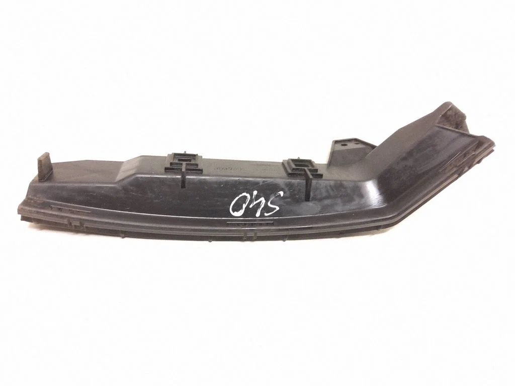 Rear bumper mounting bracket 30655999