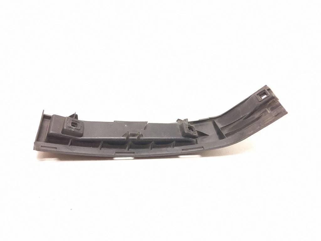 Tagumise kaitseraua kinnitusklamber – Volvo S80 (2007-2013)