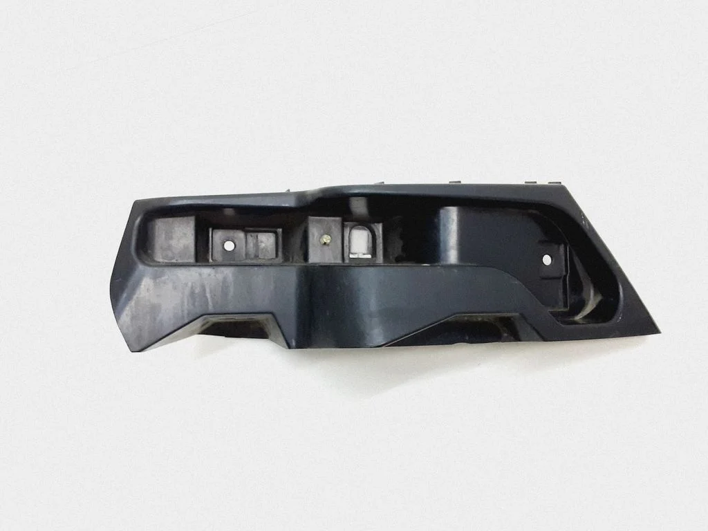 Rear bumper mounting bracket – Ford Fusion II (2013-)