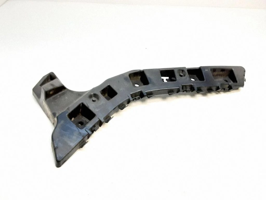 Rear bumper mounting bracket – Ford Fusion II (2013-)