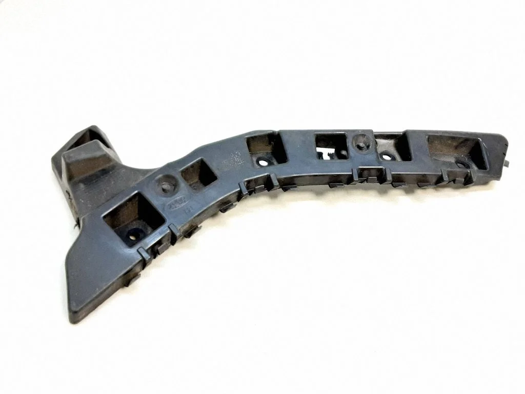 Rear bumper mounting bracket – Ford Fusion II (2013-)