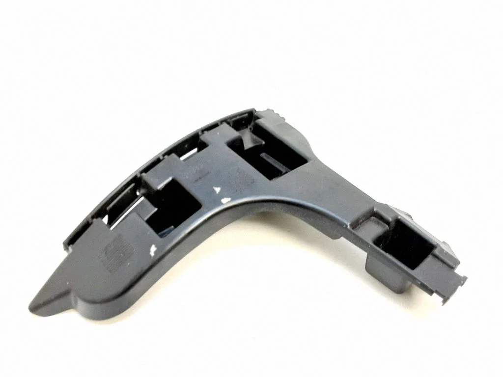 Rear bumper mounting bracket – Volvo XC60 (2009-2013)
