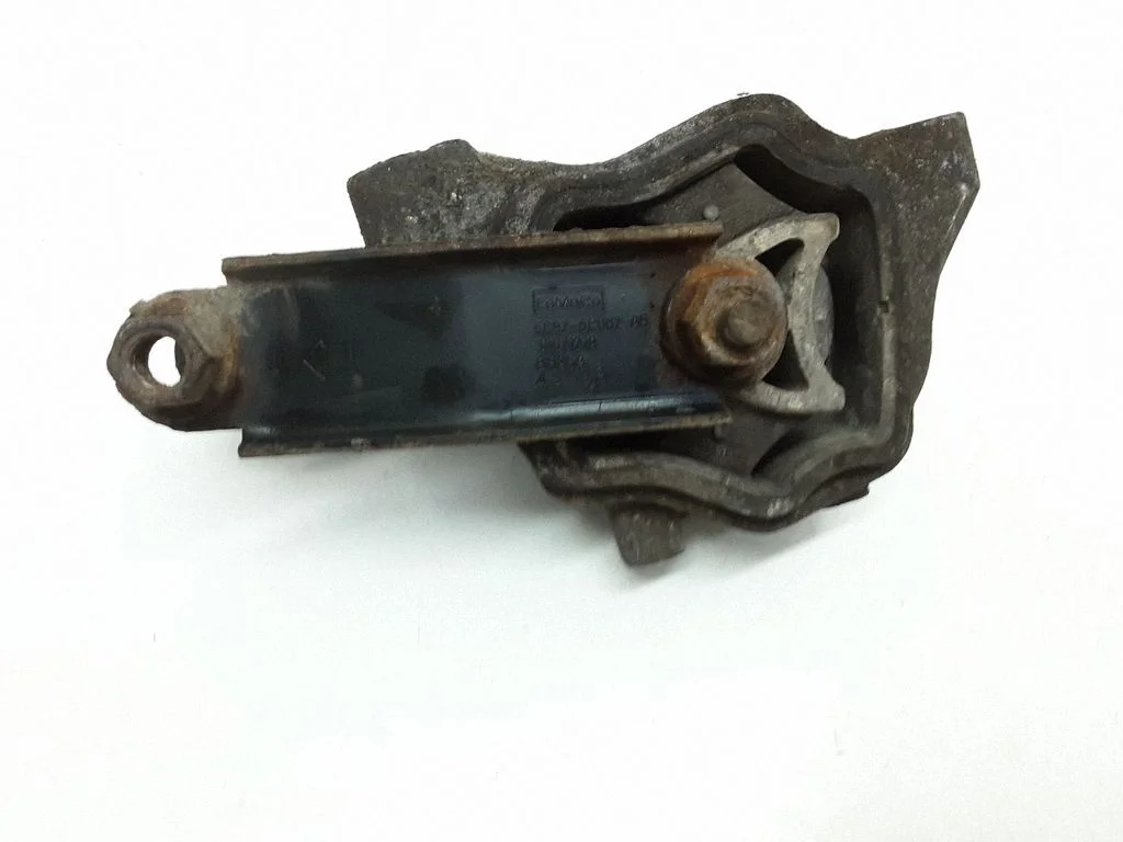 Gearbox mount – Volvo XC60 (2009-2013)