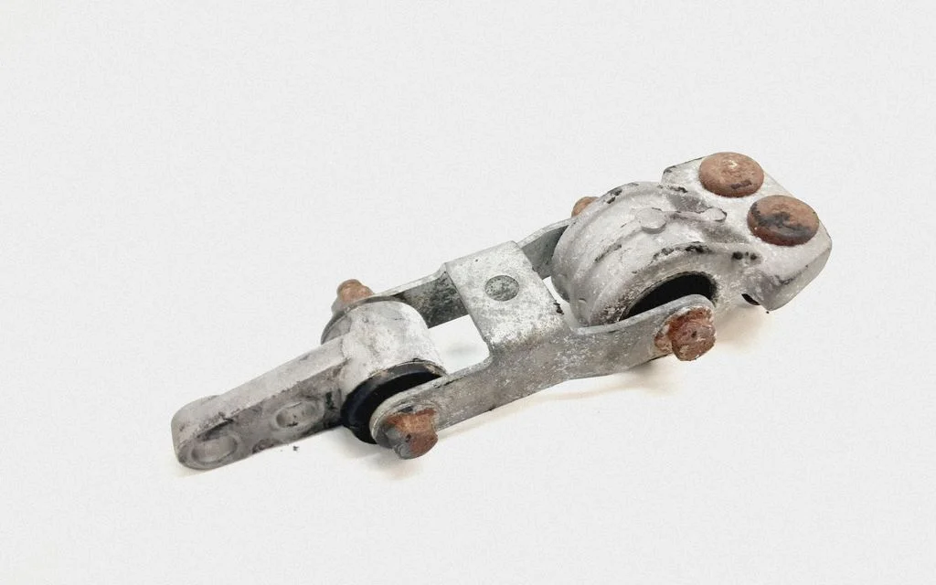 Gearbox mount – Volvo XC90 (2007-2014)
