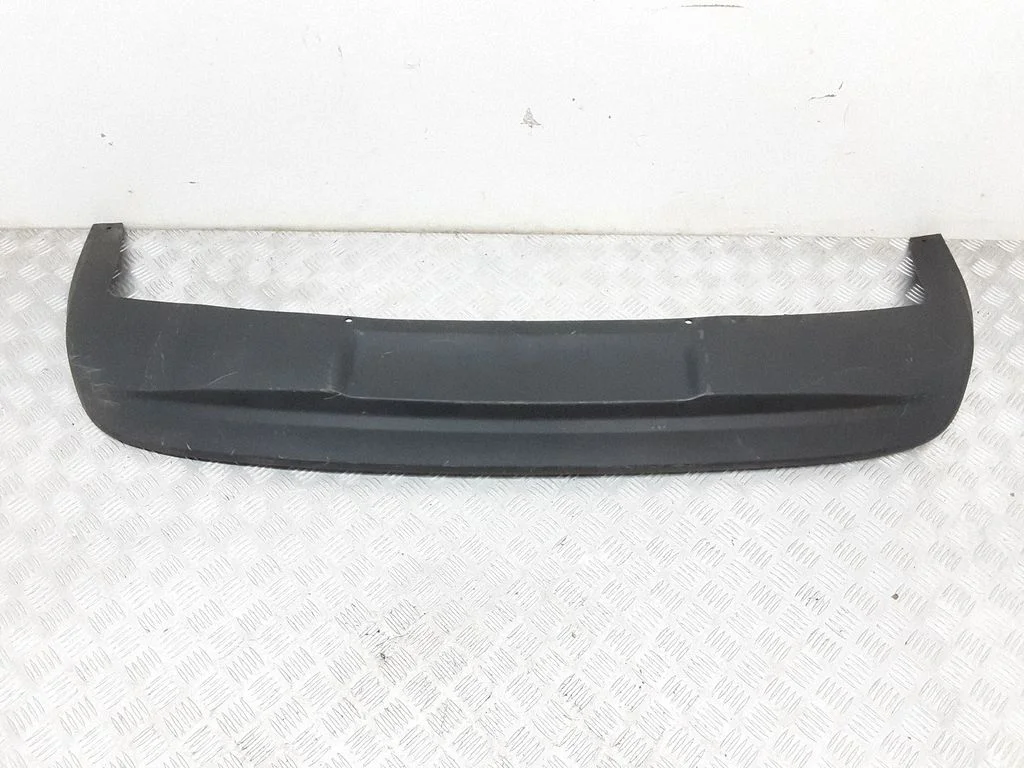 Dolna część zderzaka tylnego – Volvo V40 (2012-2019)
