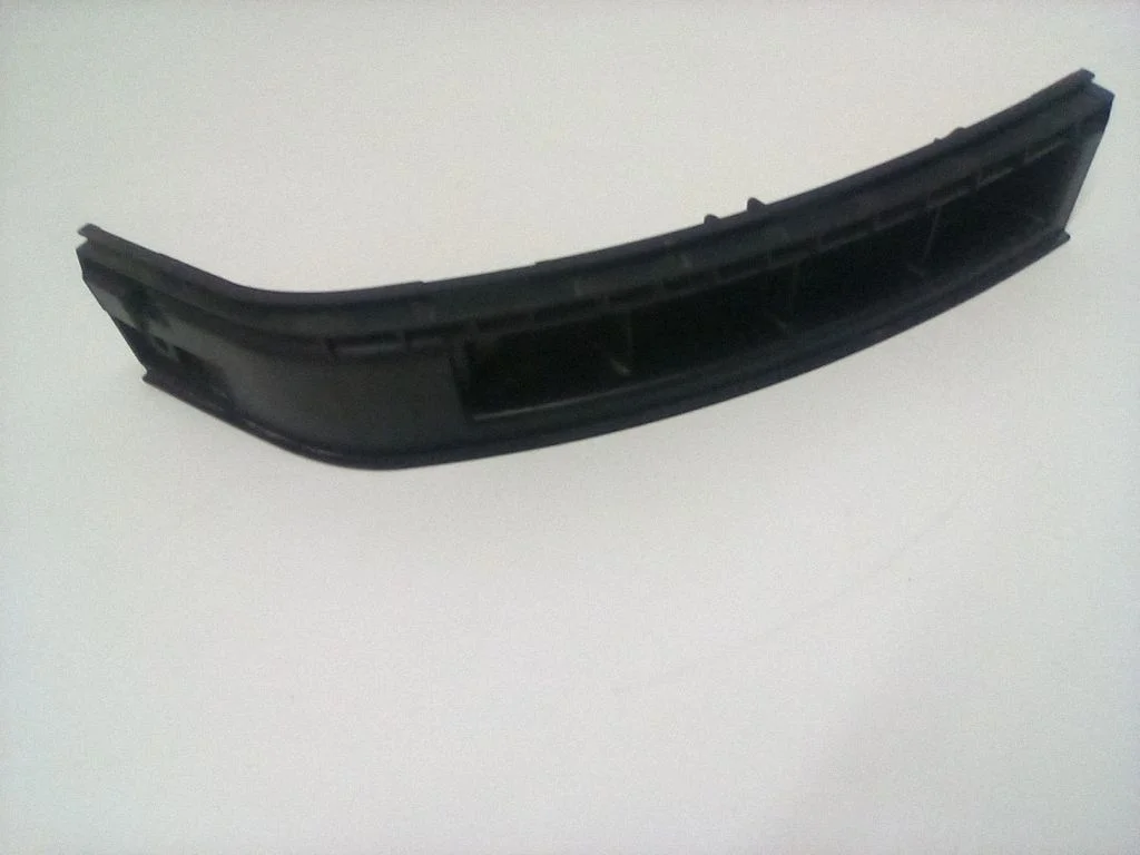Tagumise kaitseraua kinnitusklamber – Volvo S80 (2007-2013)
