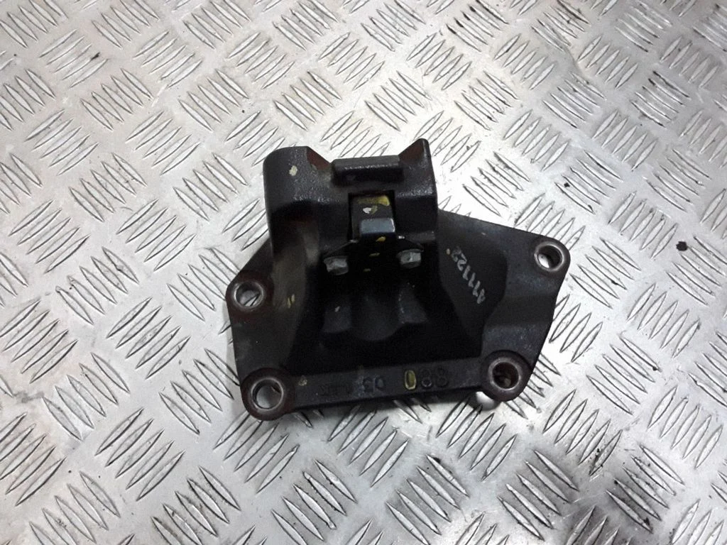 Gearbox mount – KIA Carens III (2013-2019)