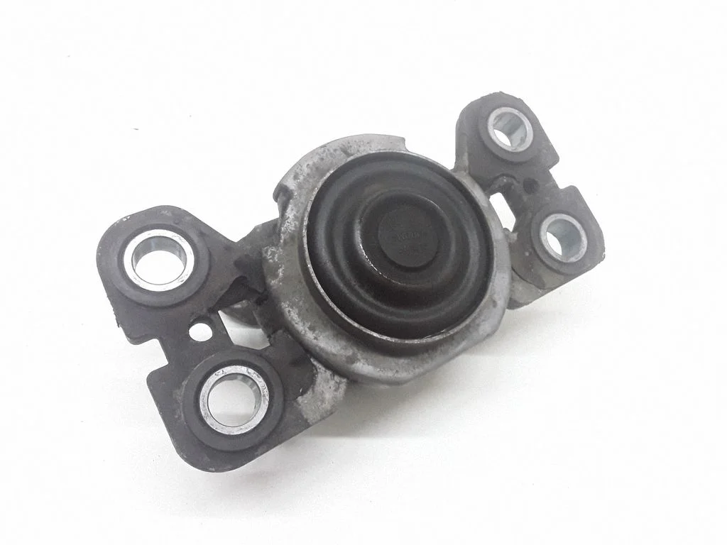 Gearbox mount – Volvo V70 (2005-2008)