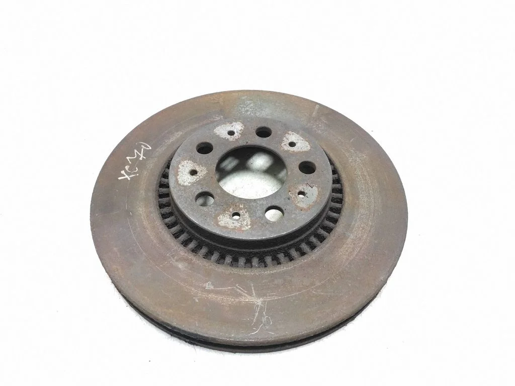 Esimene piduriketas – Volvo XC70 (2001-2004)