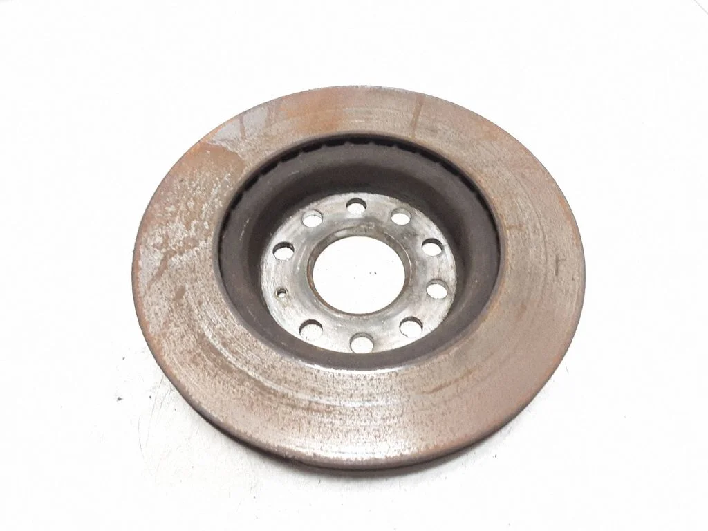Front brake disc – front left