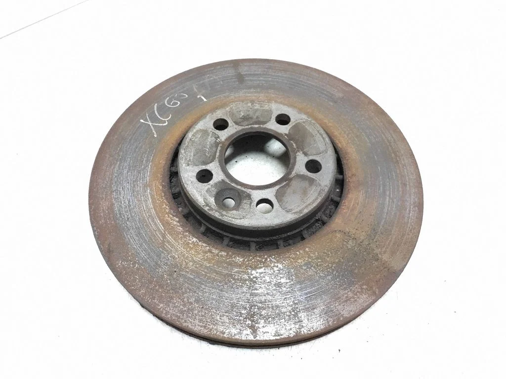 Esimene piduriketas – Volvo XC60 (2014-2016)