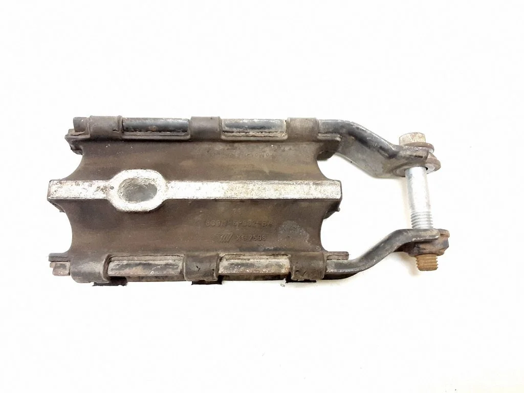 Gearbox mount – Volvo XC60 (2009-2013)