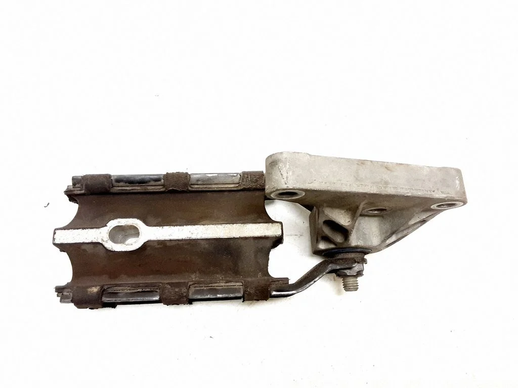 Gearbox mount – Volvo XC60 (2009-2013)