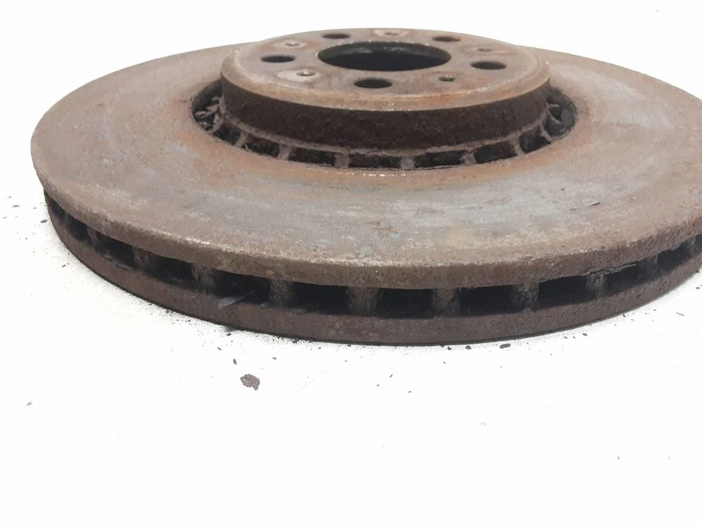 Front brake disc – Volvo XC90 (2003-2006)
