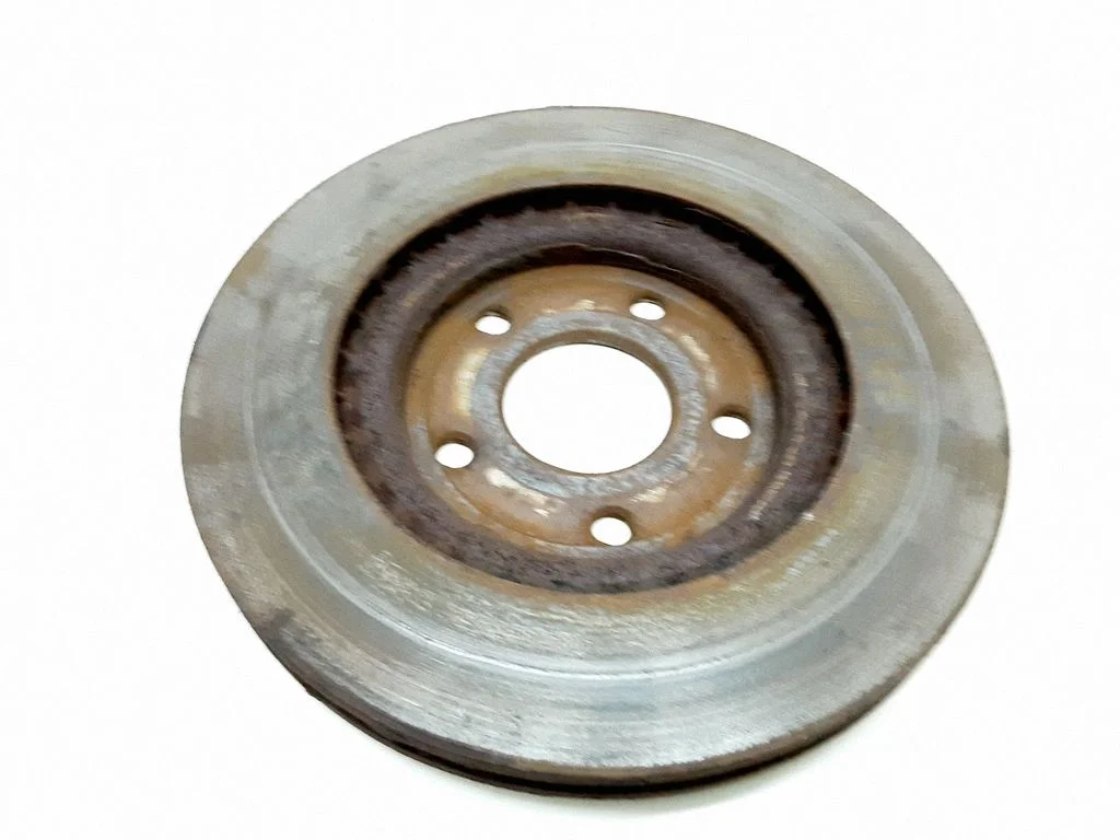Front brake disc – front right