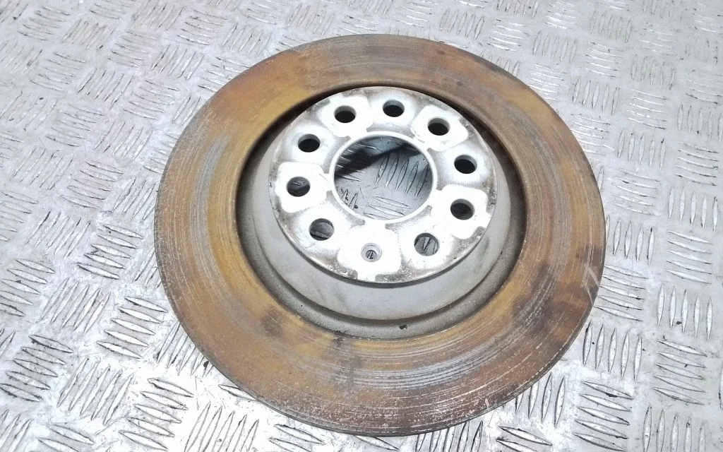 Aizmugurējais bremžu disks 5QM615601A
