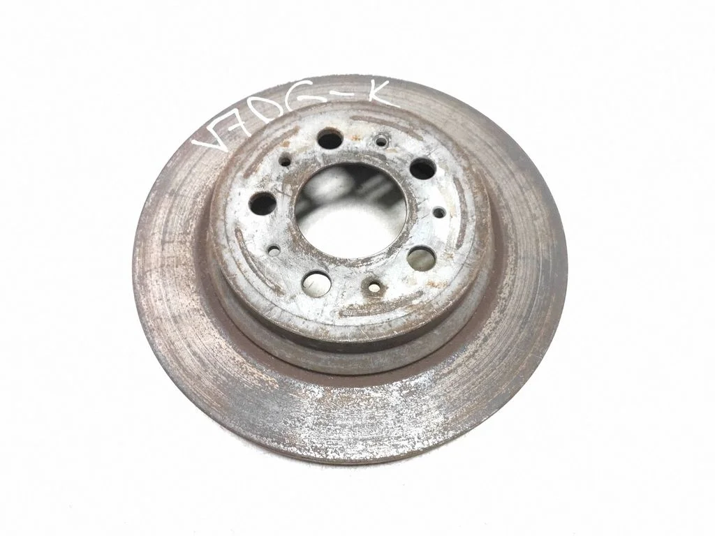 Tagumine piduriketas – Volvo V70 (2005-2008)