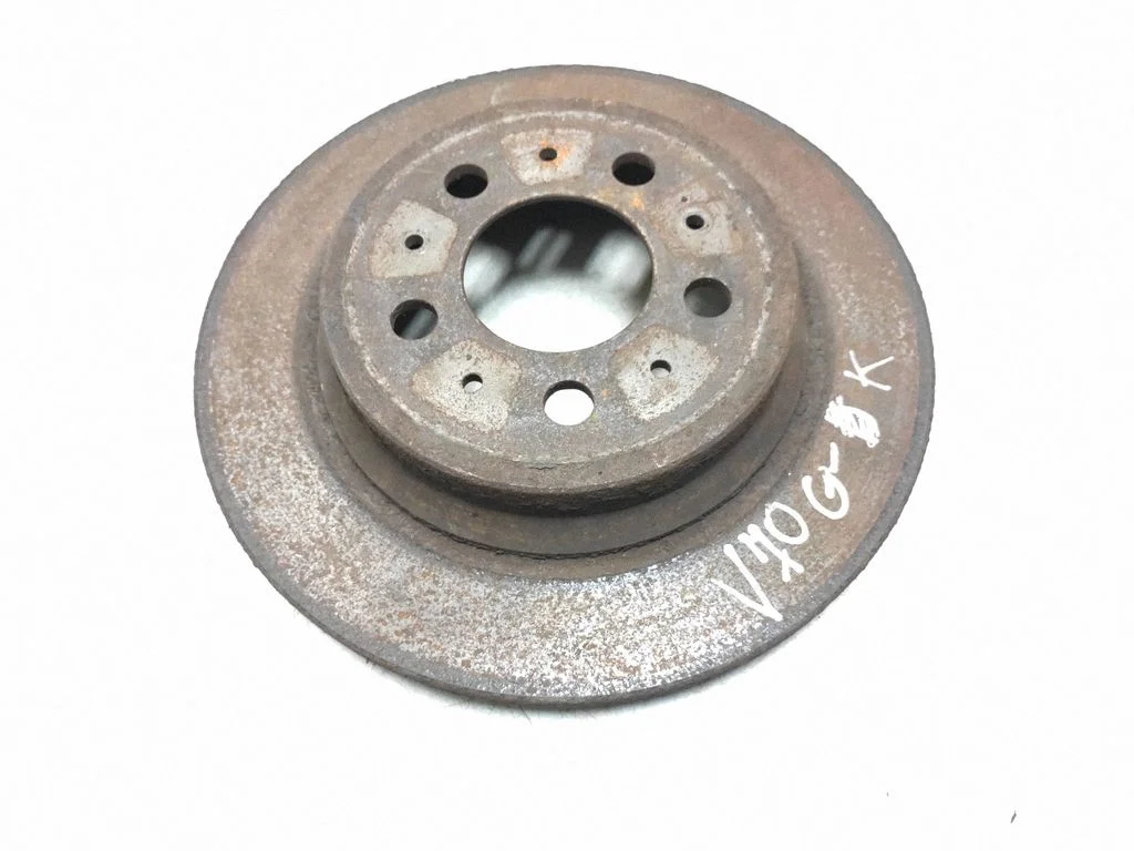 Tagumine piduriketas – Volvo V70 (2005-2008)
