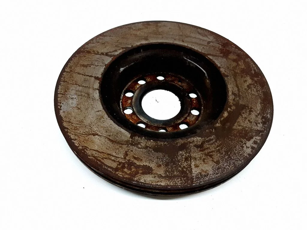 Front brake disc – front right