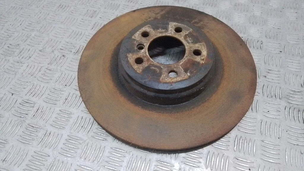 Tagumine piduriketas – BMW 7-seeria F01 F02 F03 F04 (2008-2016)