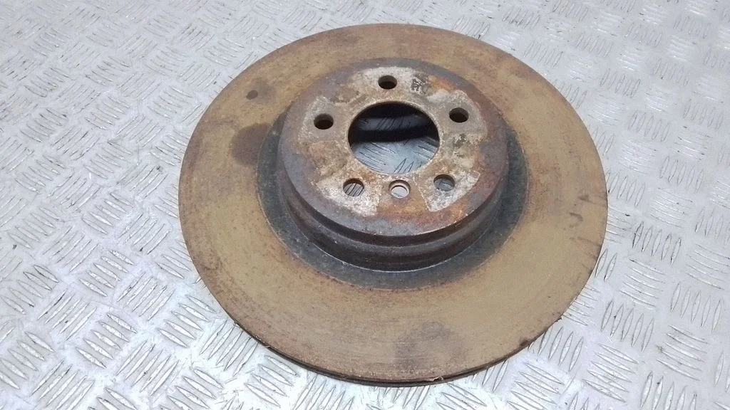 Tagumine piduriketas – BMW 7-seeria F01 F02 F03 F04 (2008-2016)