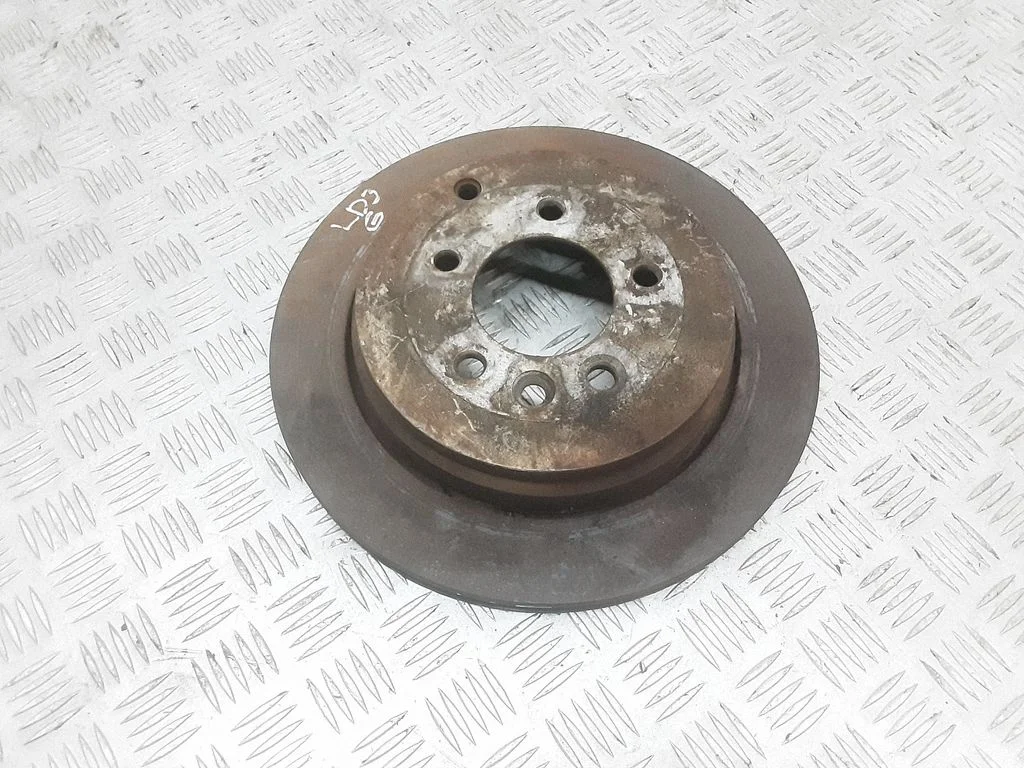 Tagumine piduriketas