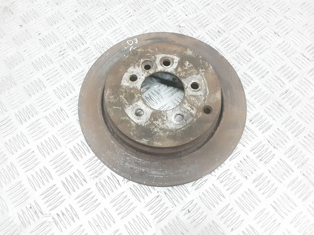 Tagumine piduriketas