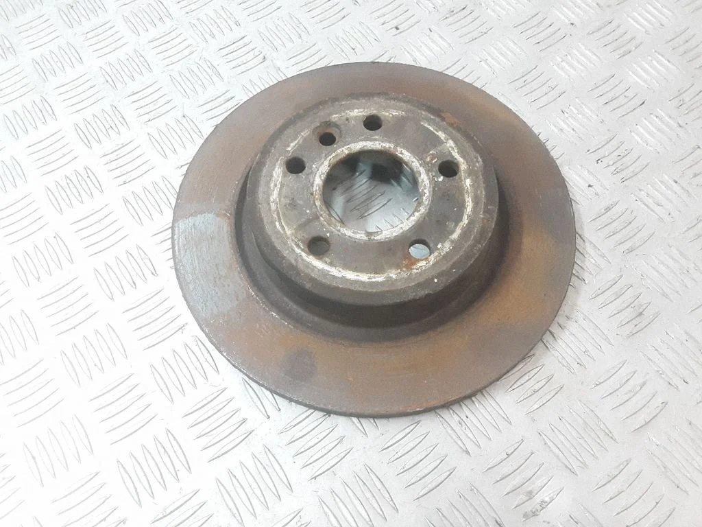 Rear brake disc – Volvo V40 (2012-2019)
