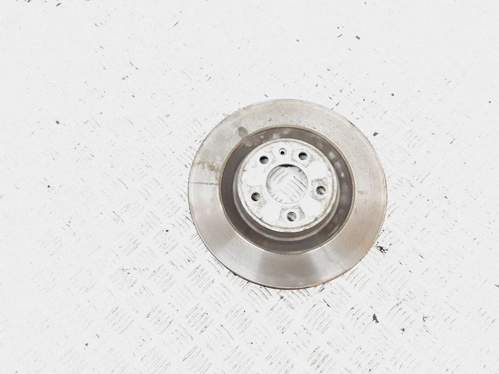 Rear brake disc – left