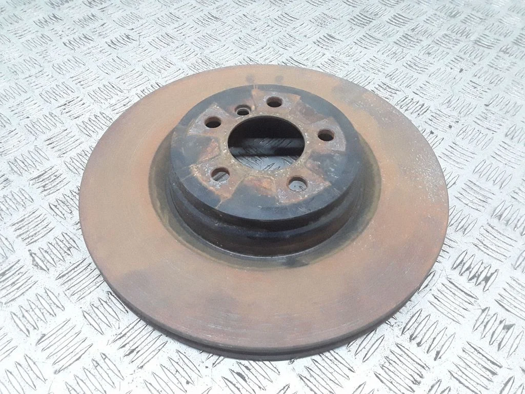 Tagumine piduriketas – BMW 7-seeria F01 F02 F03 F04 (2008-2016)