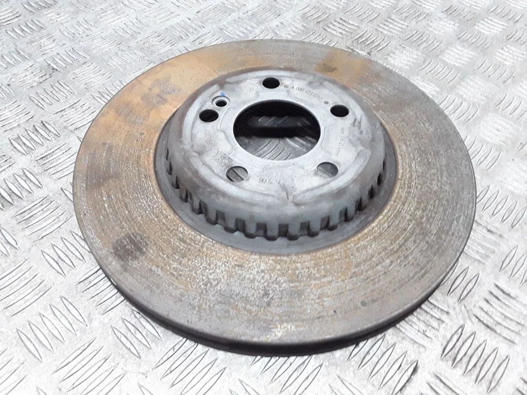 Rear brake disc – rear right