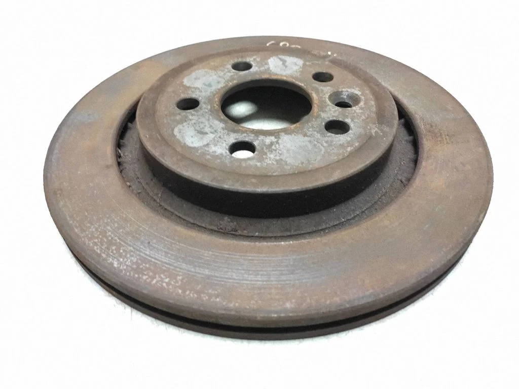 Tagumine piduriketas
